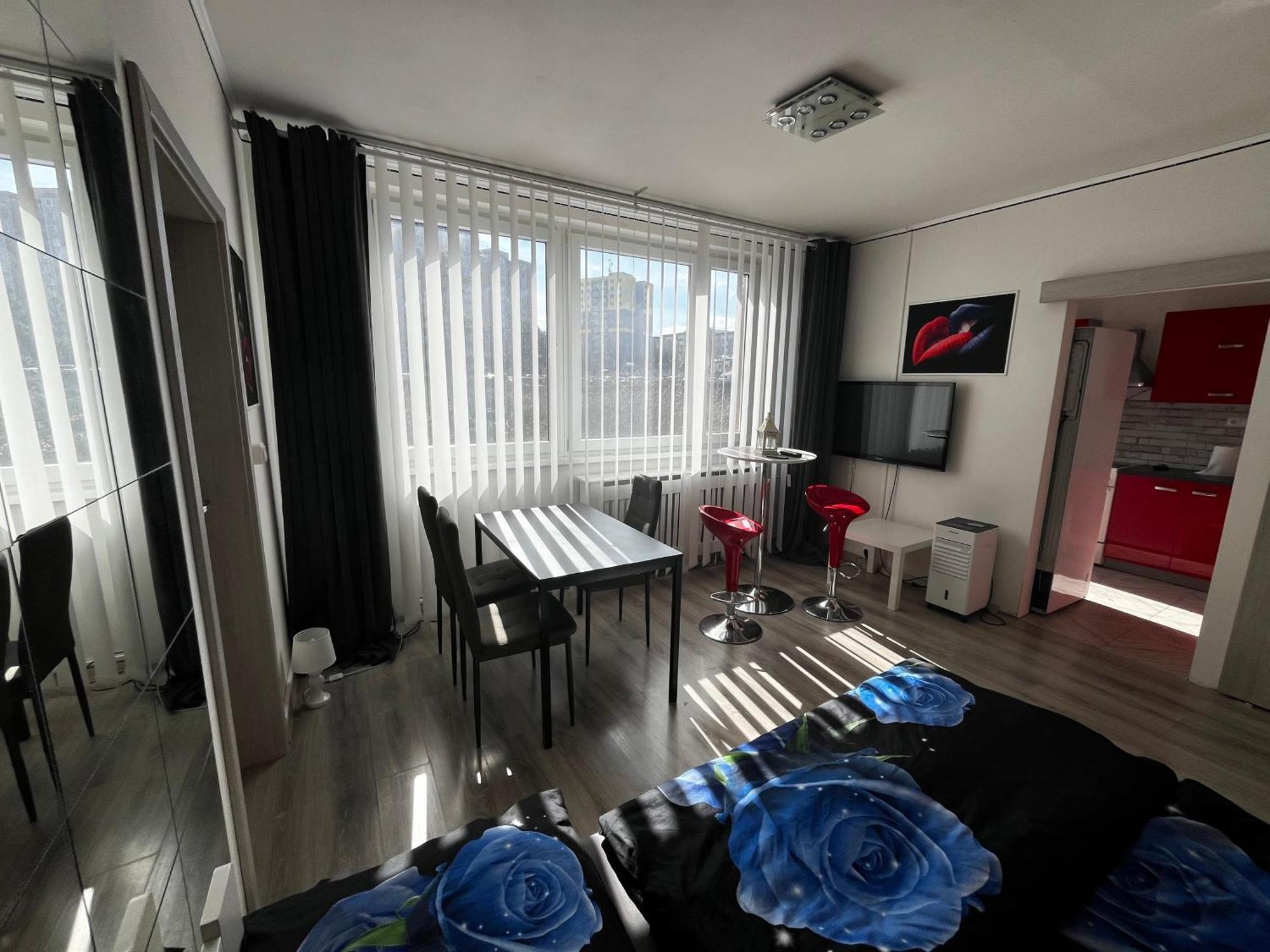 Monfas Apartment Barrandov - Prague — Photos 2